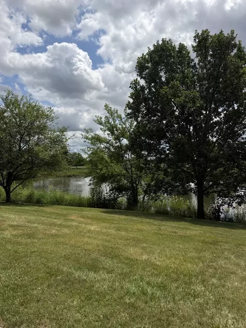 View/Area - 1110 Symphony Dr, Aurora, IL 60504 photo 1 of 1