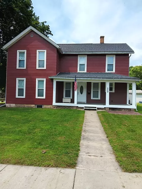 Exterior - 509 S Madison St, Morrison, IL 61270 photo 2 of 6
