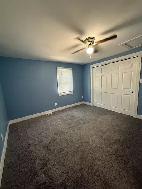 Bedroom - 7630 Odell Ave, Bridgeview, IL 60455 photo 4 of 5