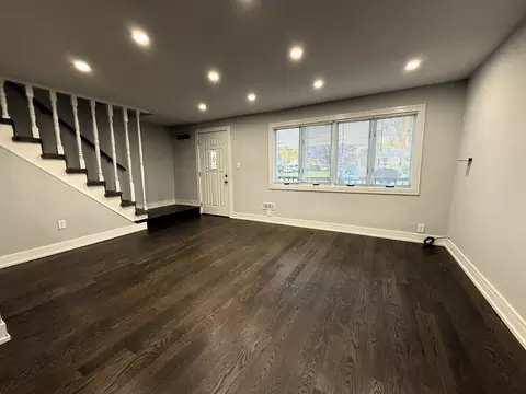 Living - 7630 Odell Ave, Bridgeview, IL 60455 photo 1 of 2
