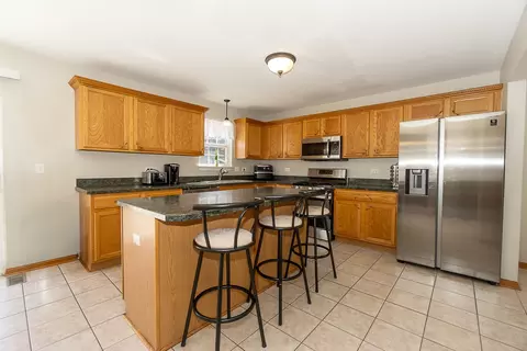 Kitchen - 1808 Arbor Gate Dr, Plainfield, IL 60586 photo 1 of 2
