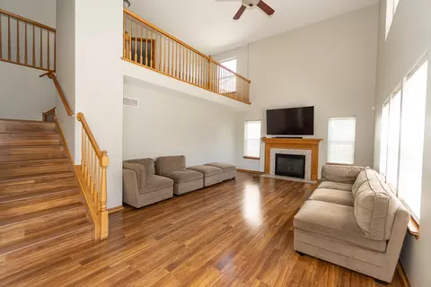Living - 1808 Arbor Gate Dr, Plainfield, IL 60586 photo 6 of 8
