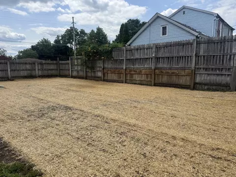 Exterior - 1521 1st St, Peru, IL 61354 photo 5 of 5