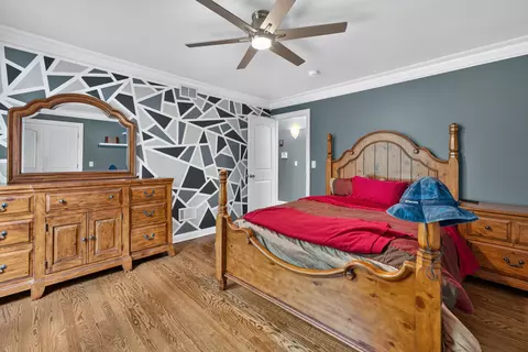 Bedroom - 108 N Main St, Algonquin, IL 60102 photo 4 of 4