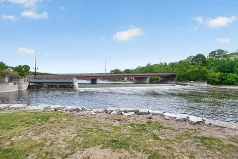 View/Area - 108 N Main St, Algonquin, IL 60102 photo 1 of 3