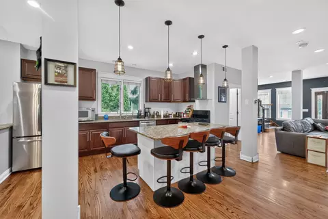 Kitchen - 108 N Main St, Algonquin, IL 60102 photo 2 of 4