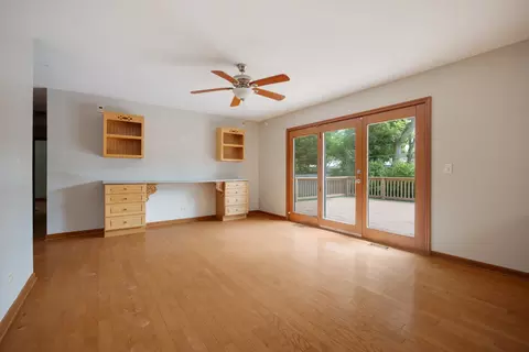 Living - 1441 Maple Ln, Elgin, IL 60123 photo 4 of 5