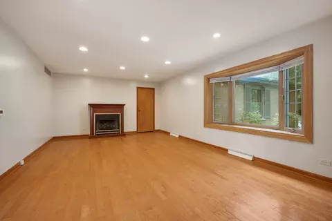 Living - 1441 Maple Ln, Elgin, IL 60123 photo 2 of 5