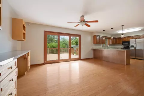 Living - 1441 Maple Ln, Elgin, IL 60123 photo 5 of 5