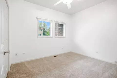 Bedroom - 60 E Hattendorf Ave, Roselle, IL 60172 photo 5 of 5
