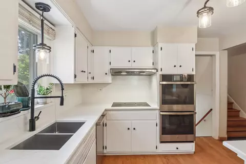 Kitchen - 205 Glenview Rd, Glenview, IL 60025 photo 5 of 5