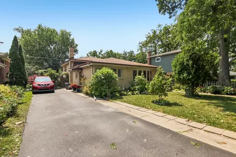 Exterior - 205 Glenview Rd, Glenview, IL 60025 photo 3 of 10