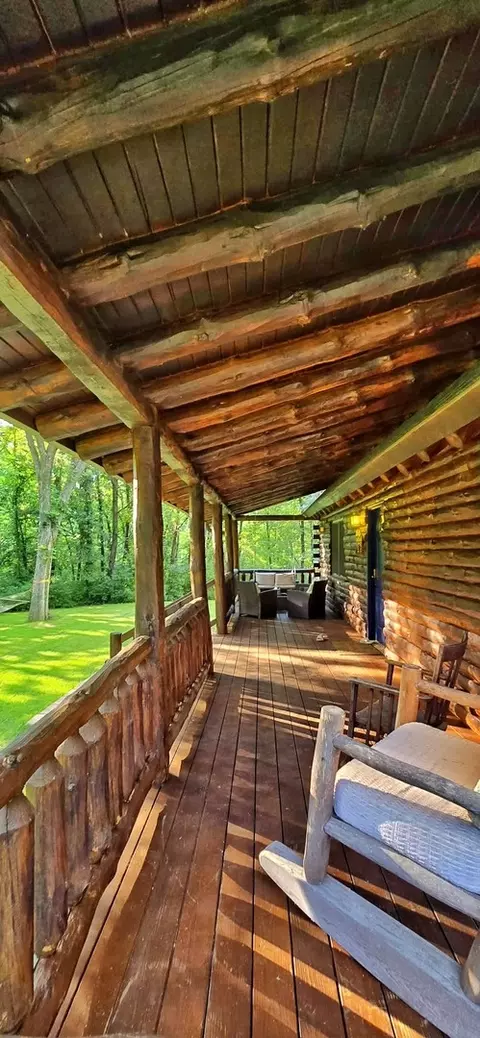 Exterior - 11 Hemlock Dr, Putnam, IL 61560 photo 5 of 7