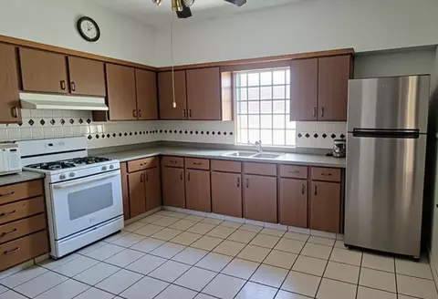 Kitchen - 6140 S 75th Ave, Summit, IL 60501 photo 1 of 1