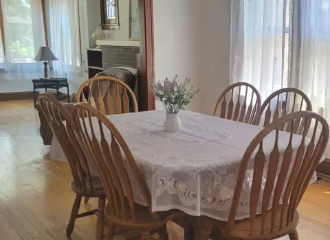 Dining - 6140 S 75th Ave, Summit, IL 60501 photo 1 of 1