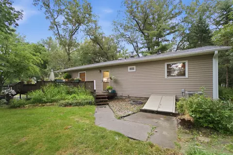 Exterior - 330 S 5000w Rd, Kankakee, IL 60901 photo 8 of 18