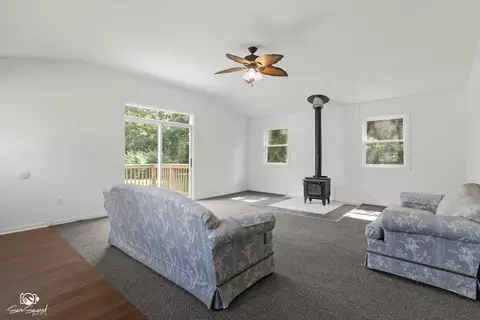 Living - 2103 Maple Rd, Joliet, IL 60432 photo 5 of 5