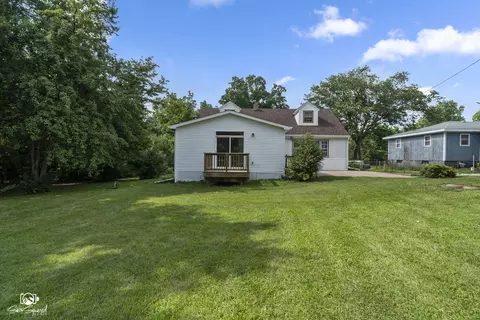Exterior - 2103 Maple Rd, Joliet, IL 60432 photo 1 of 6