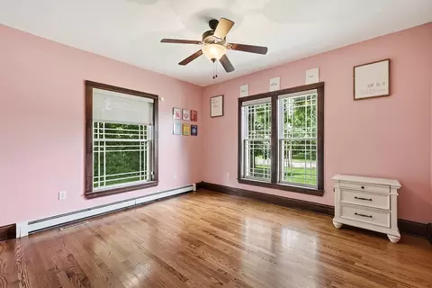 Bedroom - 809 E Center St, Ottawa, IL 61350 photo 1 of 8