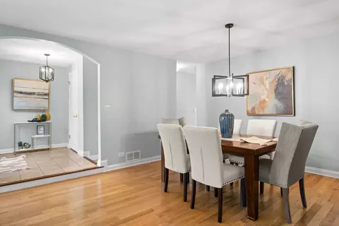 Dining - 1054 Oakview Dr, Wheaton, IL 60187 photo 1 of 3