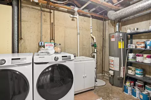 Other - 1054 Oakview Dr, Wheaton, IL 60187 photo 10 of 11