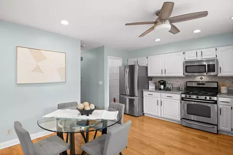 Other - 1054 Oakview Dr, Wheaton, IL 60187 photo 2 of 11