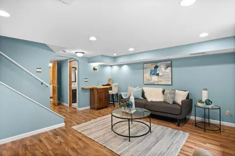 Other - 1054 Oakview Dr, Wheaton, IL 60187 photo 5 of 11