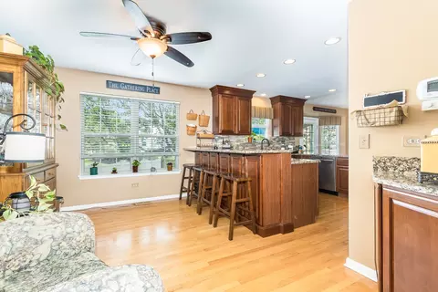 Kitchen - 1607 Sierra Highlands Ct, Plainfield, IL 60586 photo 5 of 5