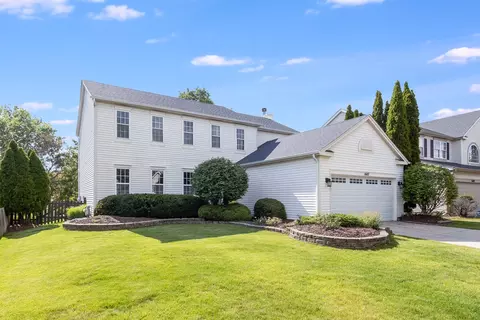 Exterior - 1607 Sierra Highlands Ct, Plainfield, IL 60586 photo 2 of 5