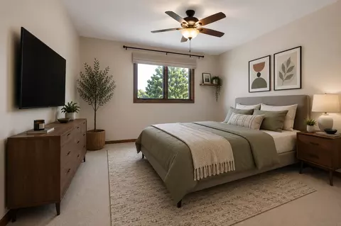 Bedroom - 345 Mayfair Dr, Aurora, IL 60504 photo 1 of 3