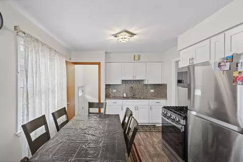Kitchen - 8240 45th St, Lyons, IL 60534 photo 1 of 1