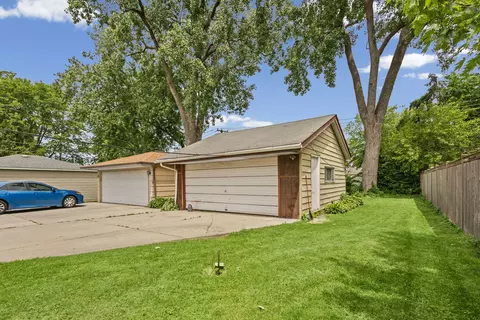 Exterior - 8240 45th St, Lyons, IL 60534 photo 5 of 5