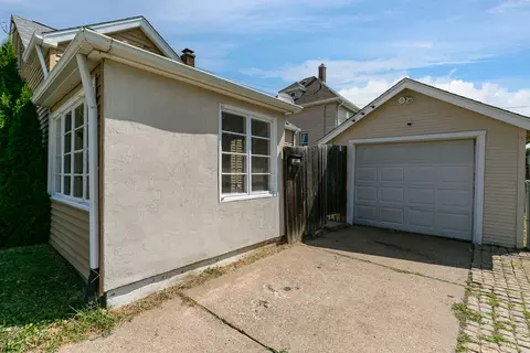 Other - 1004 16th Ave, Moline, IL 61265 photo 10 of 10