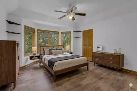 Bedroom - 2 Echowood Dr, Algonquin, IL 60102 photo 3 of 6