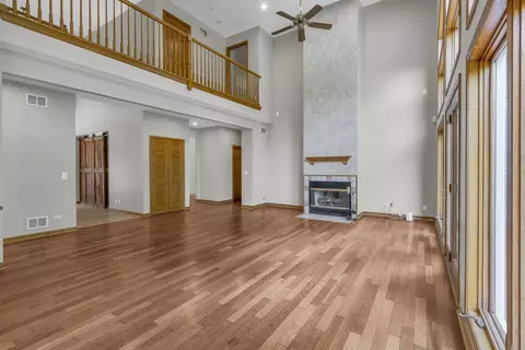 Living - 2 Echowood Dr, Algonquin, IL 60102 photo 4 of 6