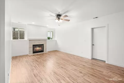 Living - 1702 Pebble Beach Dr, Plainfield, IL 60586 photo 4 of 7