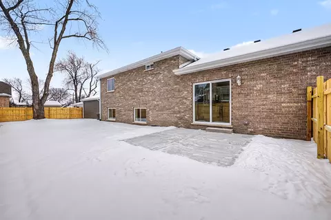 Exterior - 8244 44th St, Lyons, IL 60534 photo 3 of 5
