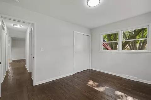 Bedroom - 753 Westgate Dr, Aurora, IL 60506 photo 6 of 7