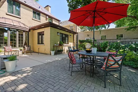 Undisclosed, River Forest, IL 60305 photo 42