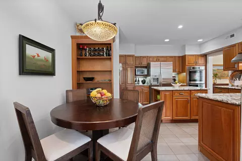 Undisclosed, River Forest, IL 60305 photo 15