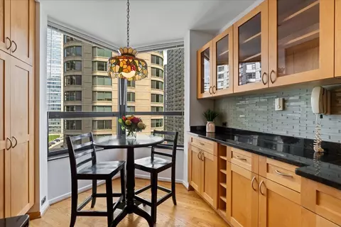 Kitchen - 400 E Ohio St #2003, Chicago, IL 60611 photo 5 of 5