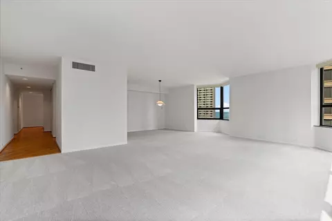 Living - 400 E Ohio St #2003, Chicago, IL 60611 photo 5 of 6