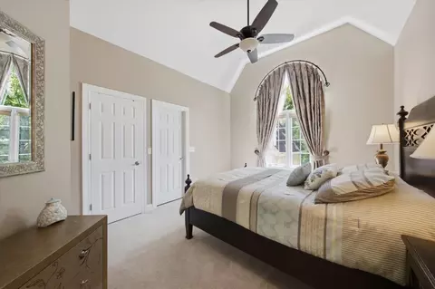 Bedroom - 1108 Chadwick Ct, Aurora, IL 60502 photo 5 of 7