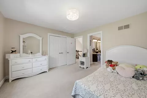 Bedroom - 1108 Chadwick Ct, Aurora, IL 60502 photo 4 of 7
