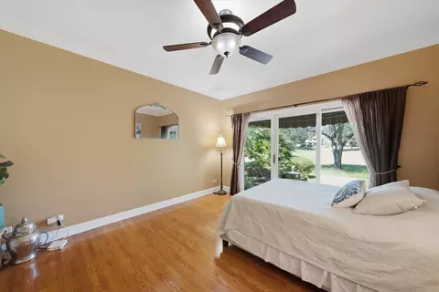 Bedroom - 1108 Chadwick Ct, Aurora, IL 60502 photo 1 of 7