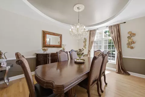 Dining - 1108 Chadwick Ct, Aurora, IL 60502 photo 2 of 3