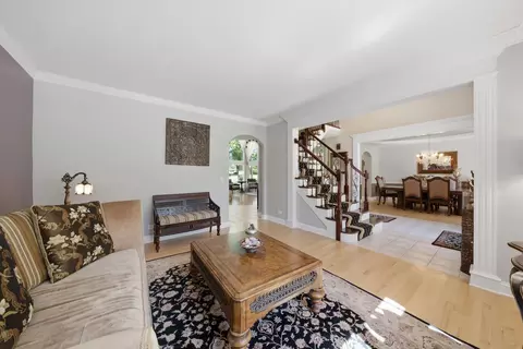 Living - 1108 Chadwick Ct, Aurora, IL 60502 photo 1 of 4