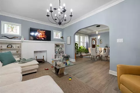 Living - 11548 S Normal Ave, Chicago, IL 60628 photo 2 of 4