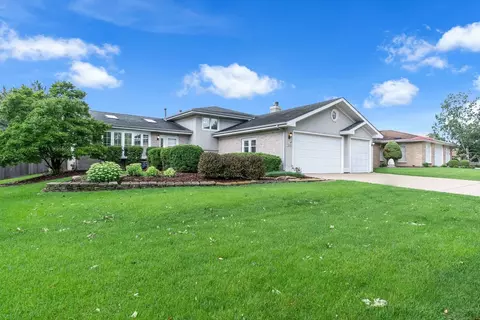 514 Stephanie Dr, Lockport, IL 60441