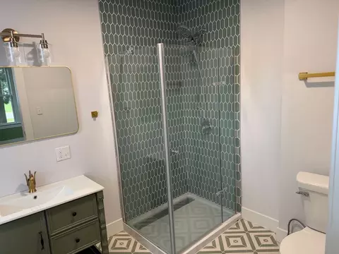 Bath - 175 E Union St, Seneca, IL 61360 photo 2 of 4